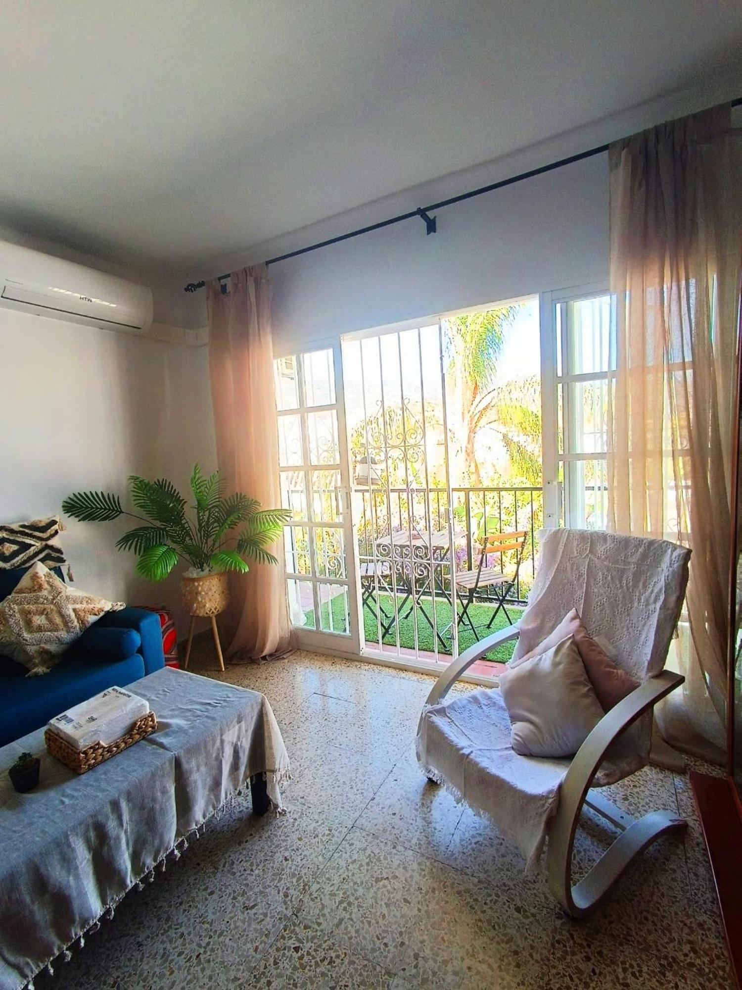 Apartamento Alarve เนร์คา ภายนอก รูปภาพ